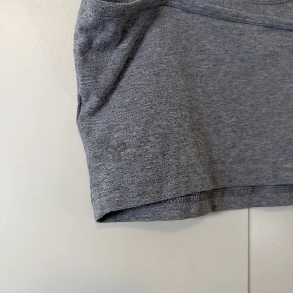 Grey TNA Aritzia Cropped Tank Top - Picture 4 of 4